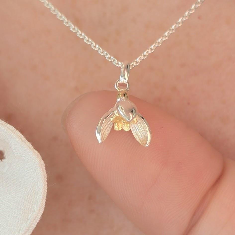 Two-Tone Sterling Silver & Gold Snowdrop Set, Nature-Inspired Floral Jewellery, Dainty Jewellery, Unique Gift, February Birthday