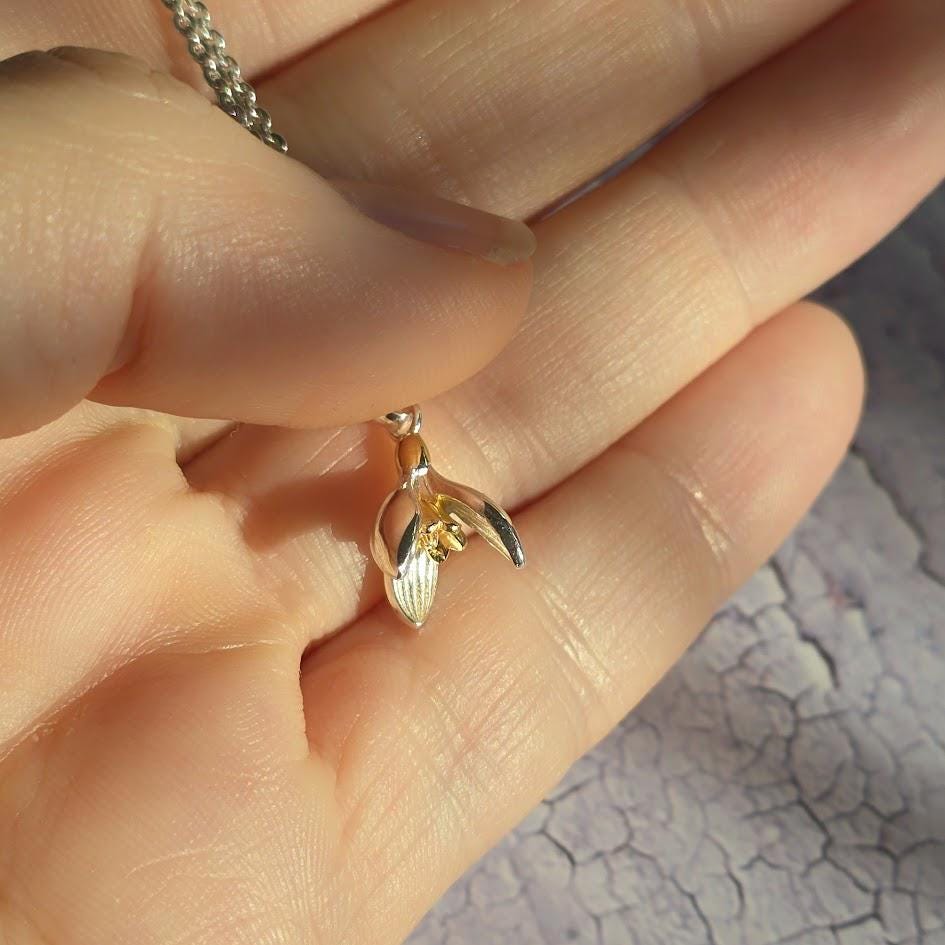 Two-Tone Sterling Silver & Gold Snowdrop Set, Nature-Inspired Floral Jewellery, Dainty Jewellery, Unique Gift, February Birthday